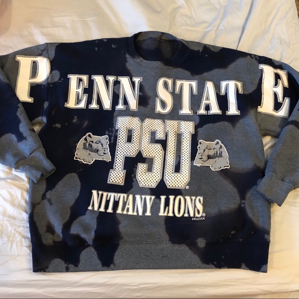 Vintage 90’s Penn State Sweatshirt Bleached Large